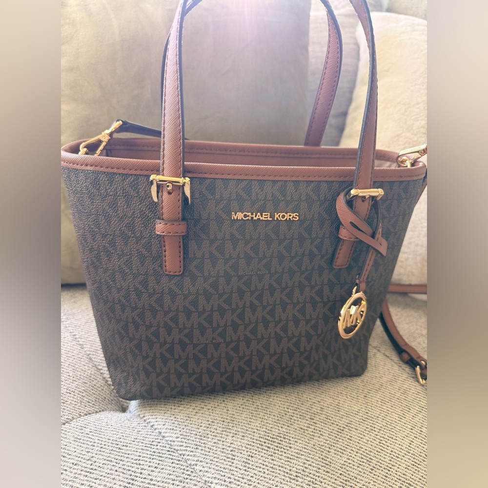 Michael Kors Jet Set Travel Extra-Small Logo Top-Zip Tote Bag